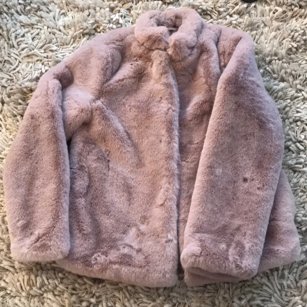 Faux Fur coat NWOT